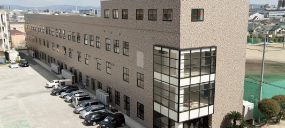 藍野大学 中央研究施設